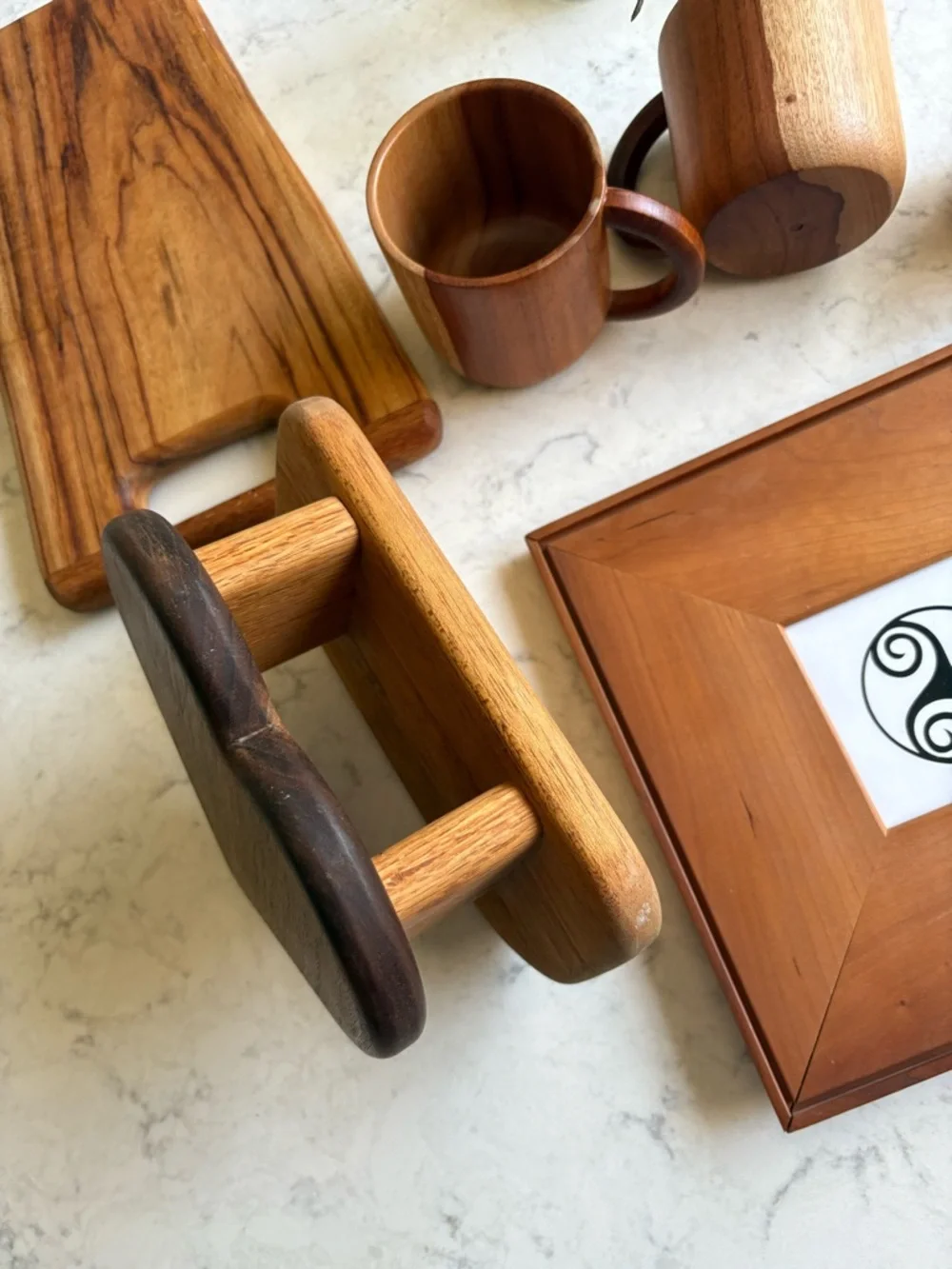 Vintage Mid Century Kitchen Serving Decor Lot Natural Wooden Mugs Trays & Boards